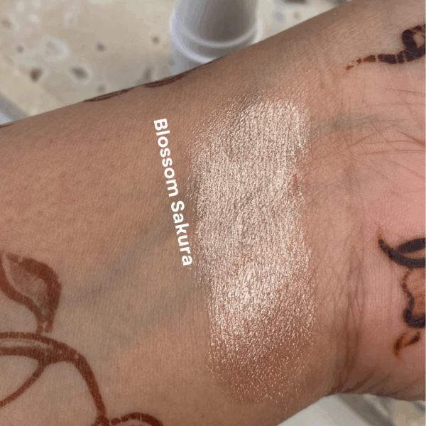 Contour Stick & Highlighter ..